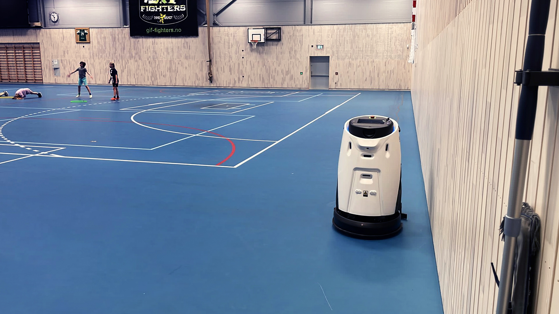 Sporthall, robot